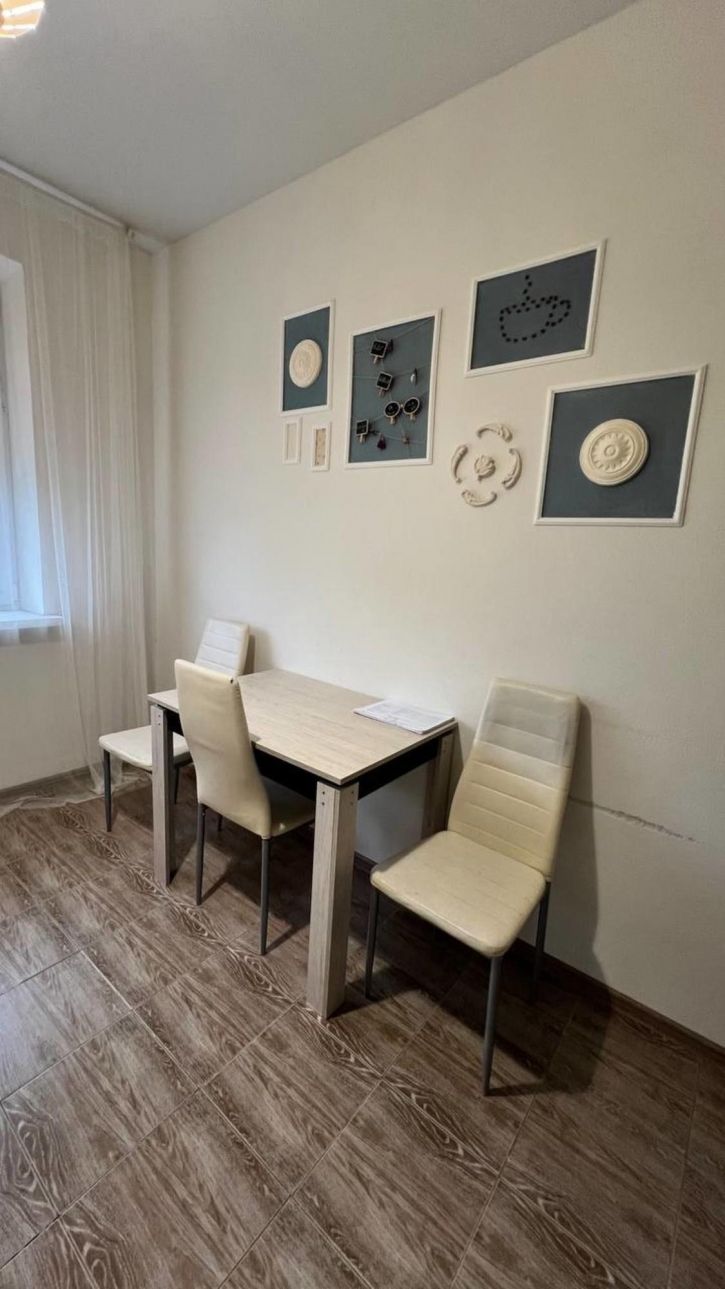 2-комн квартира 3-я просека, 94Н