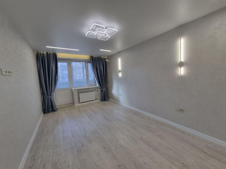 3-комн квартира Ново-Садовая улица, 25