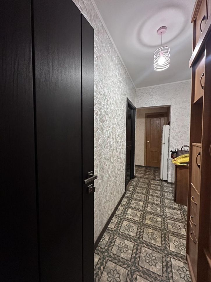 2-комн квартира Антонова-Овсеенко улица, 83