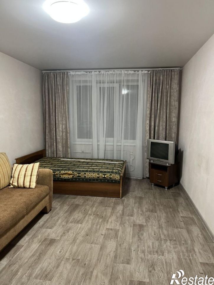 2-комн квартира 1-й кв-л, 44,  д. 44