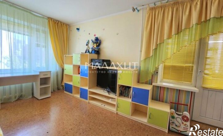 3-комн квартира улица Осипенко, 136,  д. 136