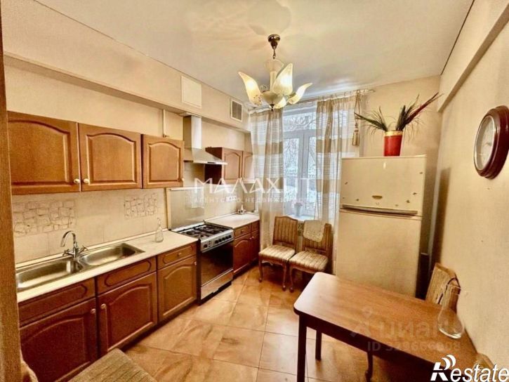 2-комн квартира Волжский проспект, 31,  д. 31