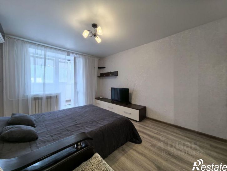 1-комн квартира проспект Кирова, 302,  д. 302