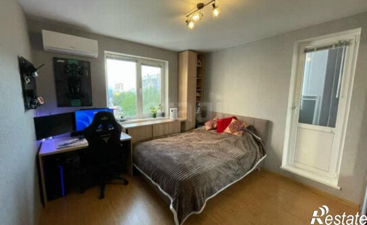 3-комн квартира улица Шверника, 8,  д. 8