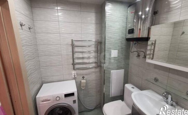2-комн квартира ул Промышленности, 180,  д. 180