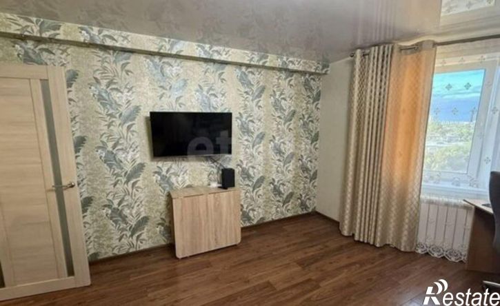 2-комн квартира ул Промышленности, 180,  д. 180