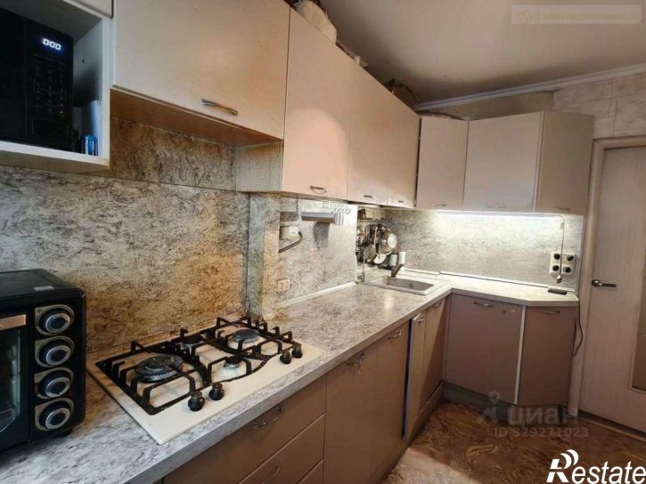 3-комн квартира улица Челюскинцев, 10,  д. 10