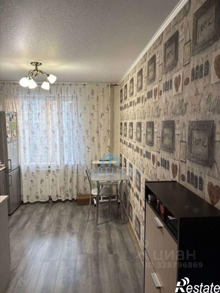 1-комн квартира улица Тополей, 2,  д. 2