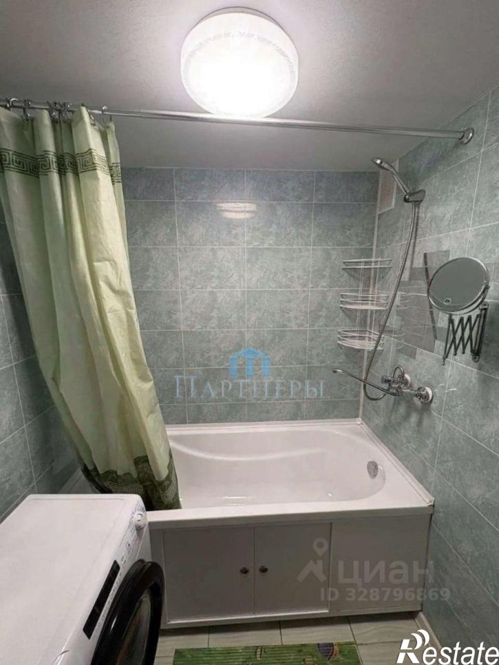 1-комн квартира улица Тополей, 2,  д. 2