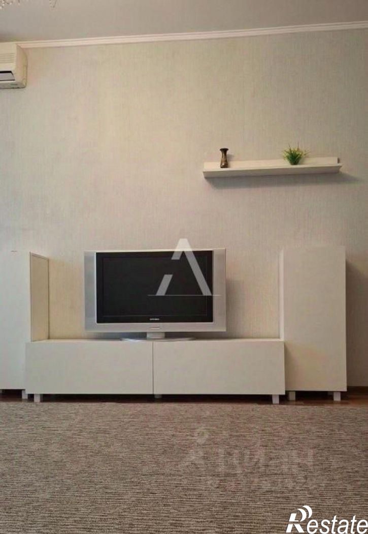 2-комн квартира улица Осипенко, 24,  д. 24