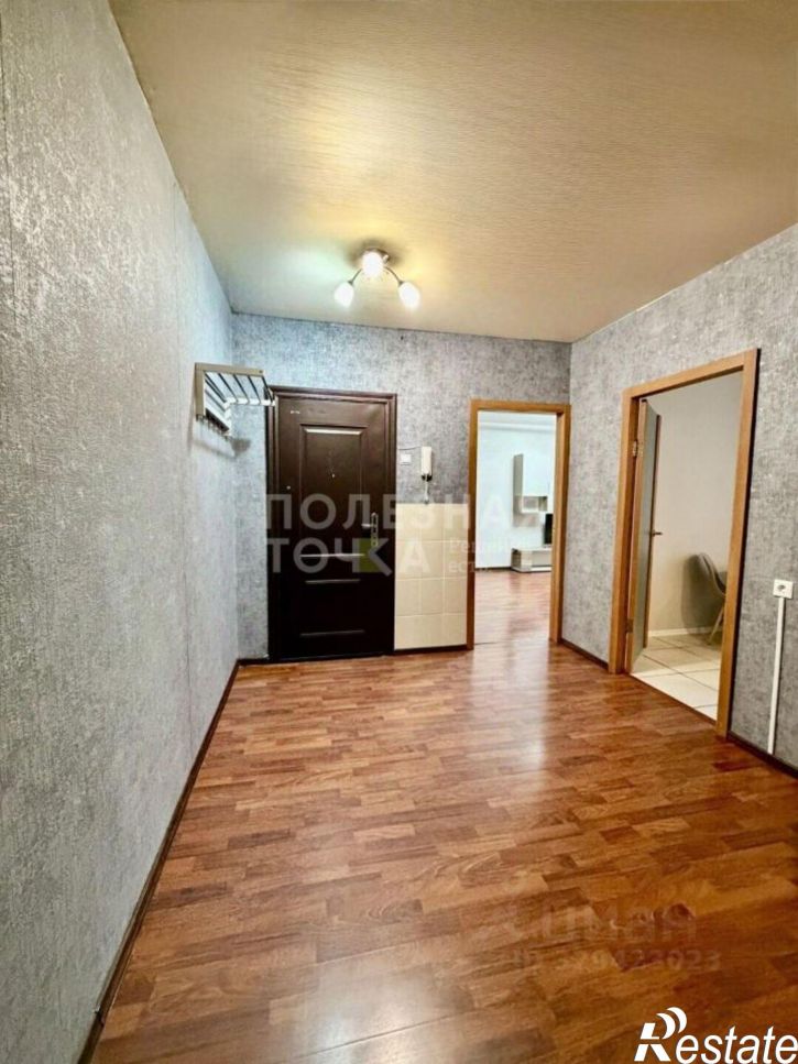 3-комн квартира проспект Карла Маркса, 15,  д. 15