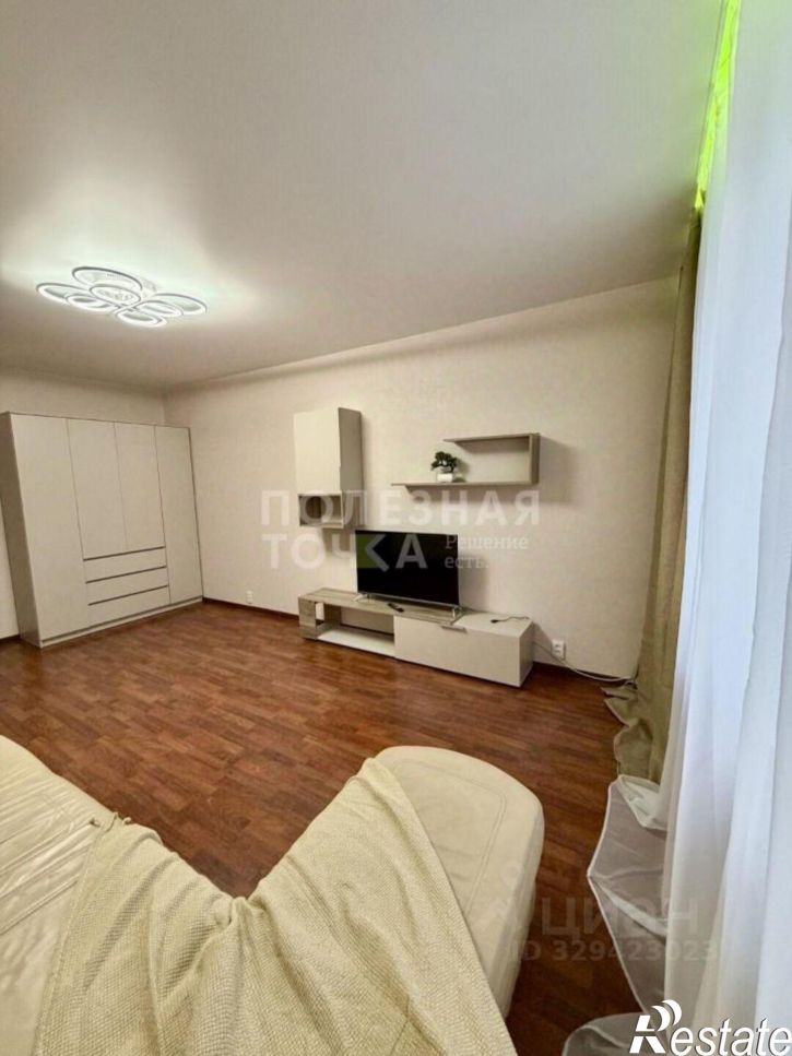3-комн квартира проспект Карла Маркса, 15,  д. 15