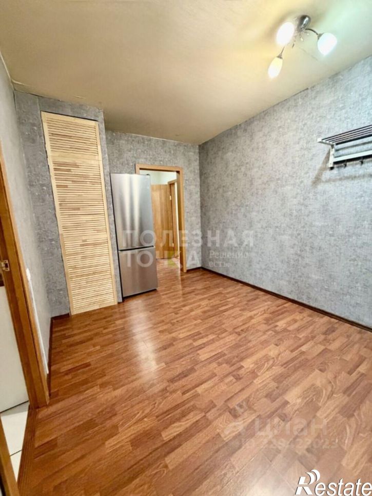 3-комн квартира проспект Карла Маркса, 15,  д. 15
