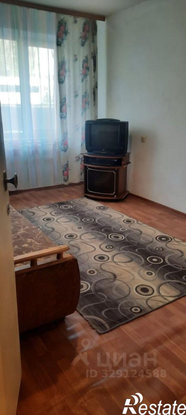 3-комн квартира Крайняя улица, 11,  д. 11