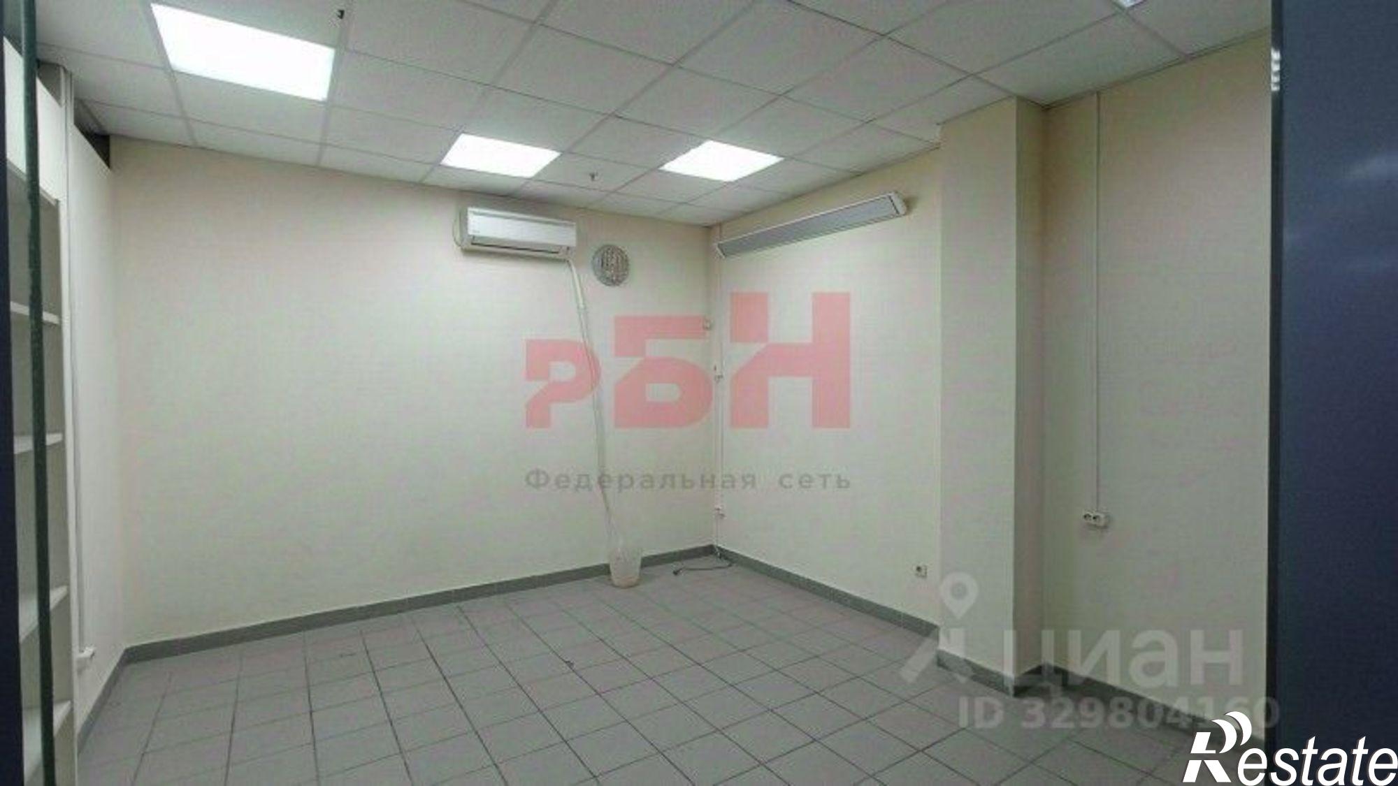 Сдать офис, помещение под офис за 9 000 рублей на ул Водников, 26