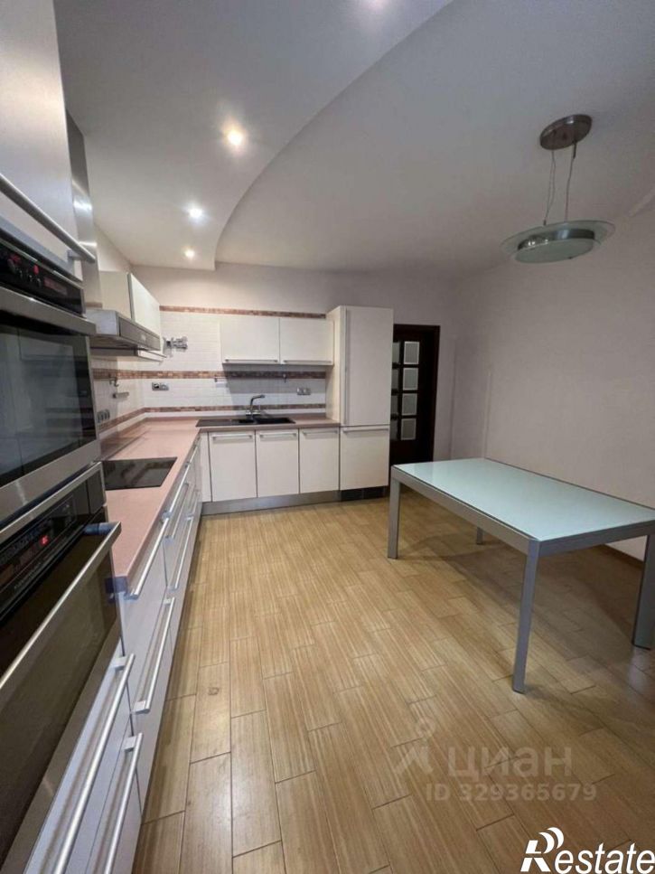 3-комн квартира Рабочая улица, 85,  д. 85