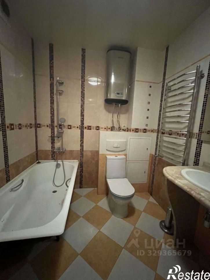 3-комн квартира Рабочая улица, 85,  д. 85