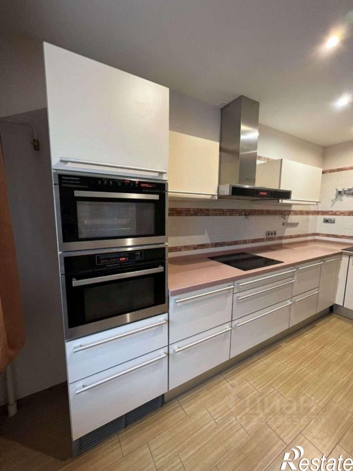 3-комн квартира Рабочая улица, 85,  д. 85
