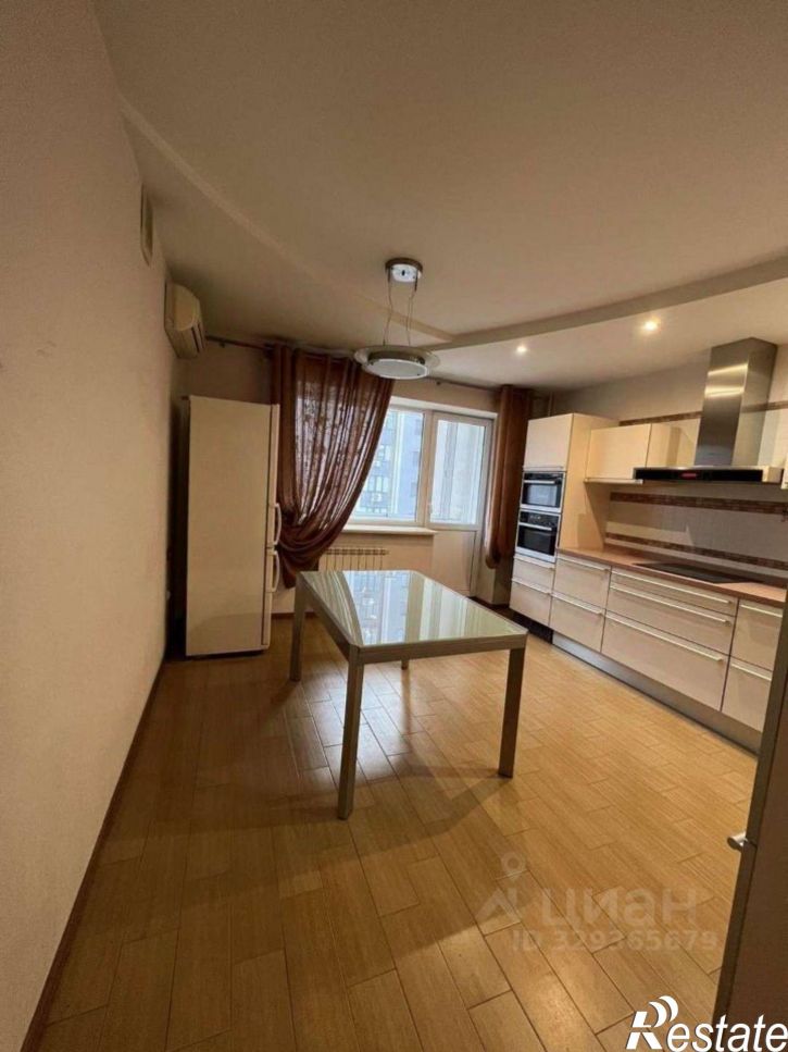 3-комн квартира Рабочая улица, 85,  д. 85