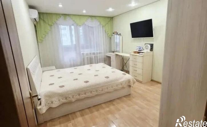 2-комн квартира проспект Кирова, 104,  д. 104