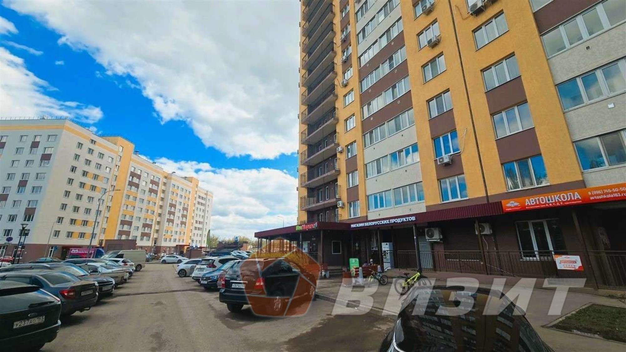 Купить торговое помещение за 13 500 000 рублей на Краснодонская улица, 10а