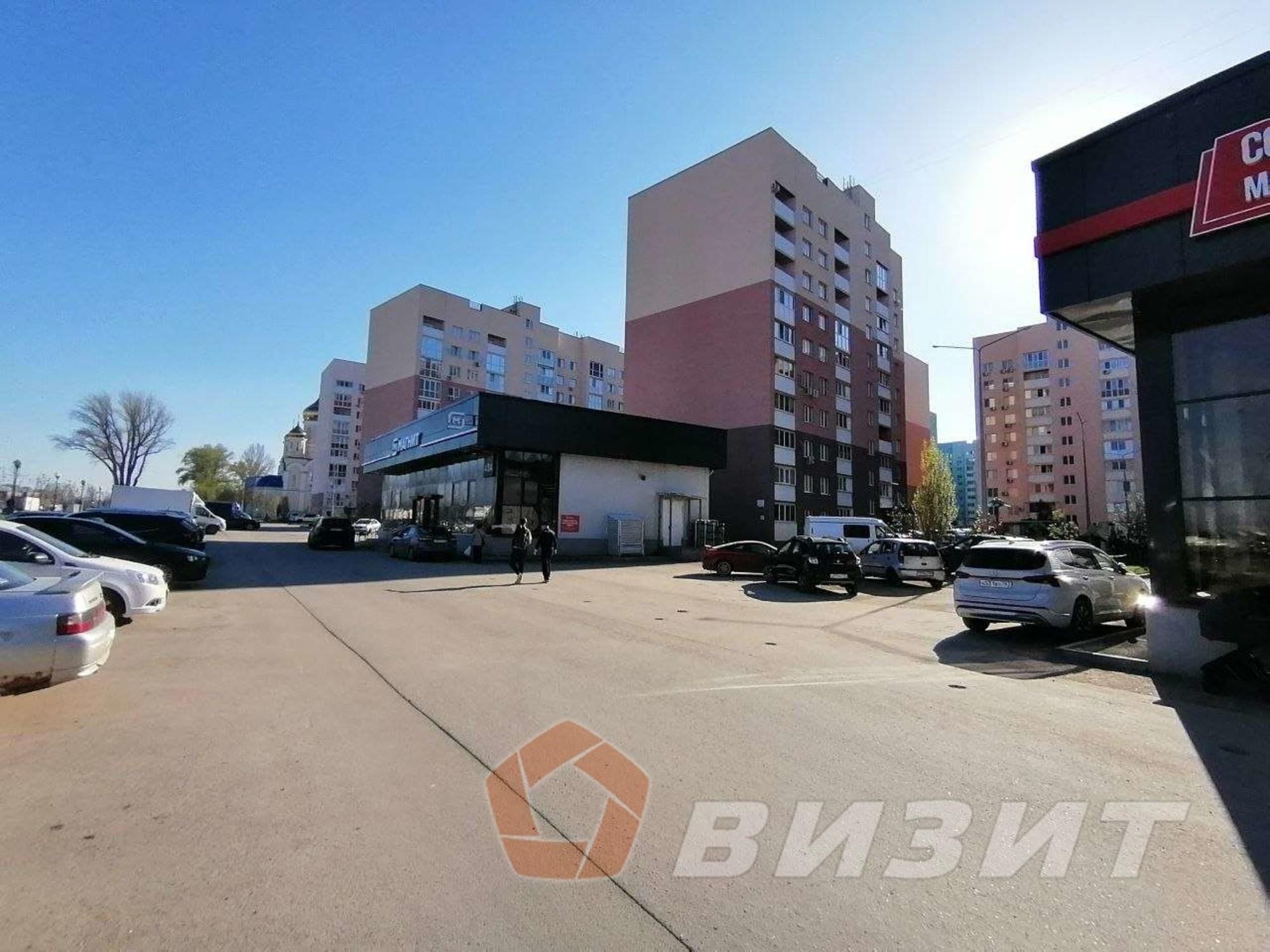 Сдать торговое помещение за 60 000 рублей на 1-й квартал, 42