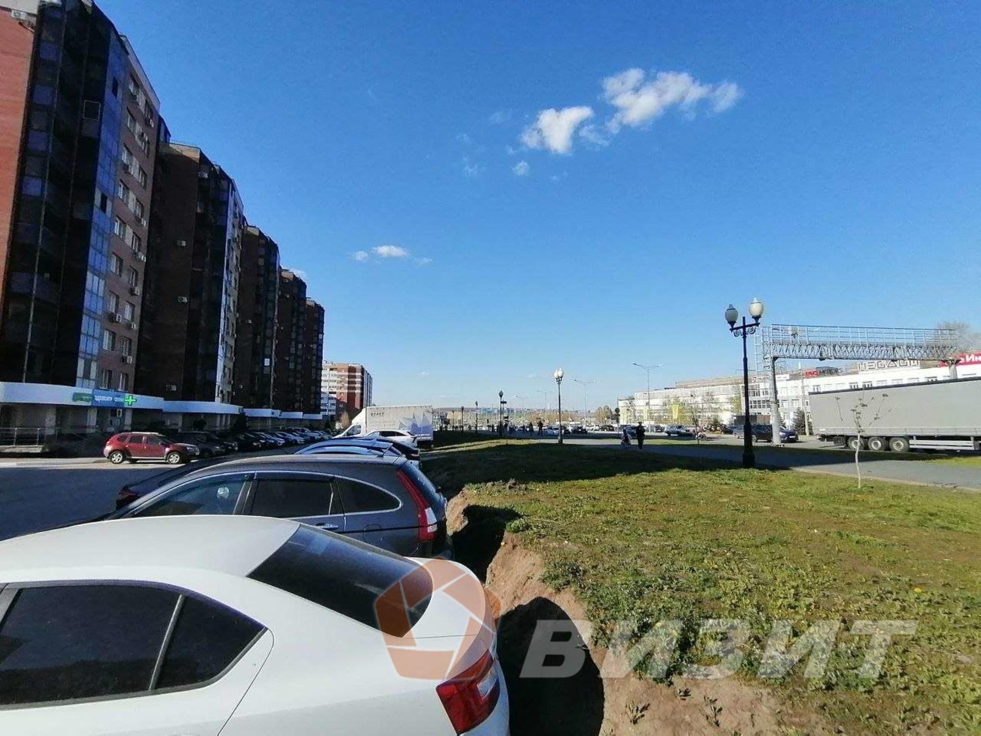 Сдать торговое помещение за 60 000 рублей на 1-й квартал, 42