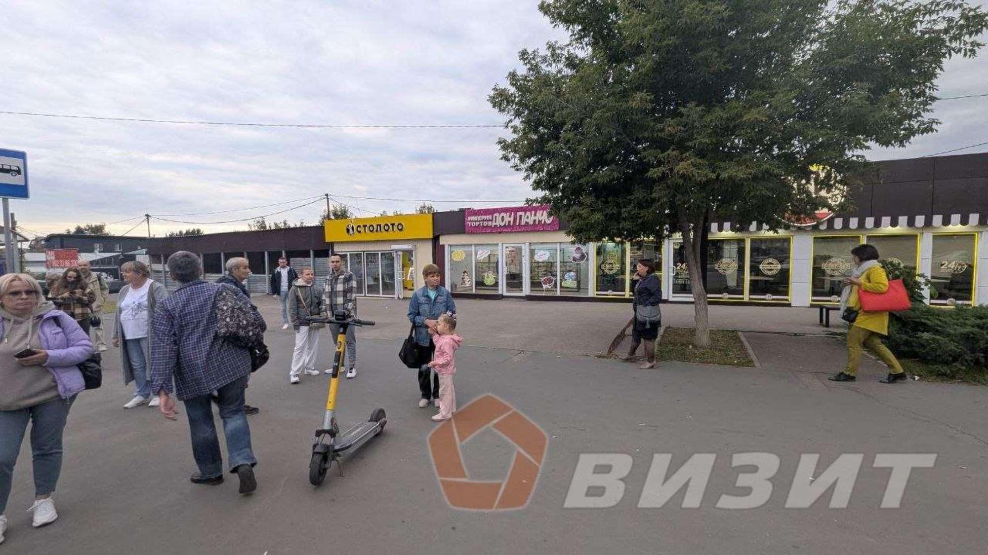 Сдать торговое помещение за 80 000 рублей на Московское шоссе, 100