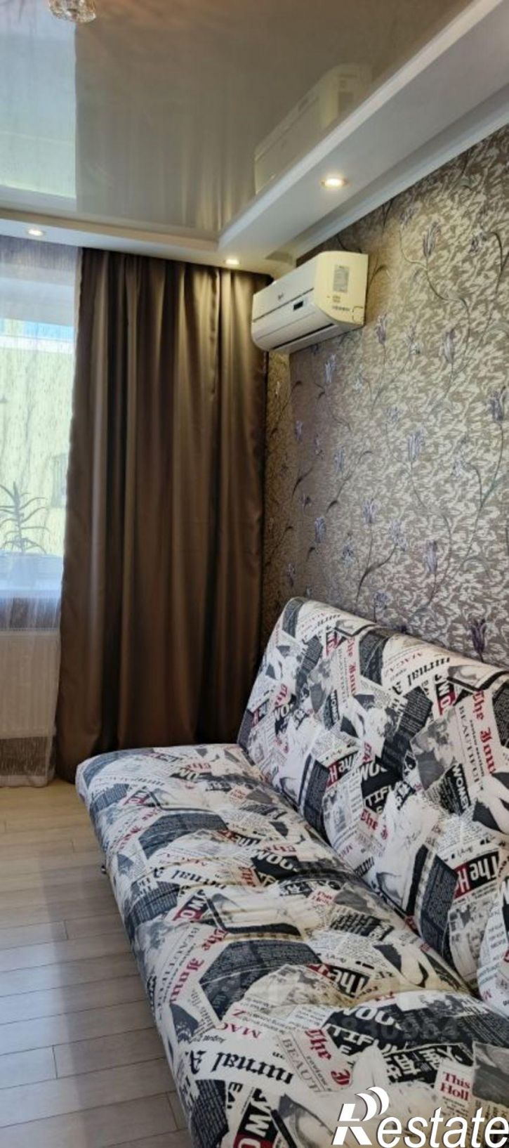 2-комн квартира ул Евгения Золотухина, 8,  д. 8