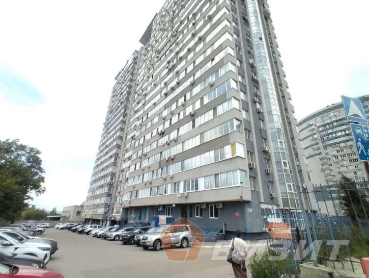 Торговое помещение Ново-Садовая улица, 106М