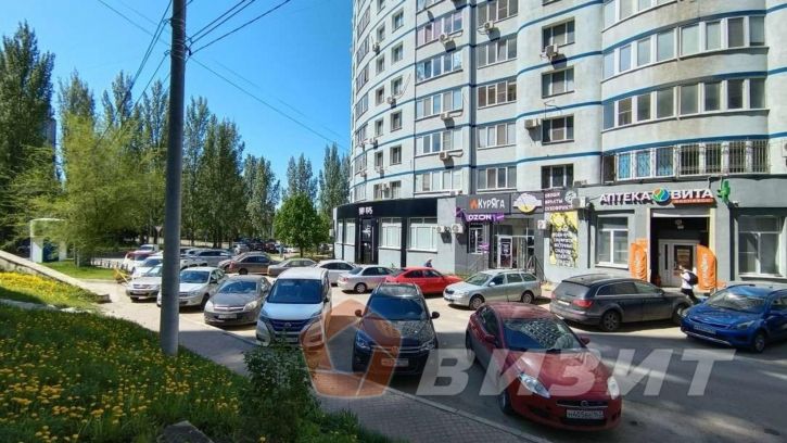 Торговое помещение Академика Платонова улица, 10к2