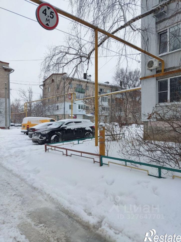 3-комн квартира 4-й квартал, 8,  д. 8