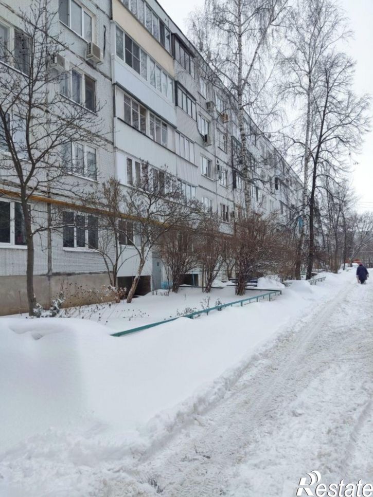 3-комн квартира 4-й квартал, 8,  д. 8