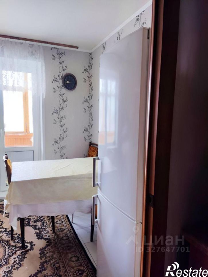 3-комн квартира 4-й квартал, 8,  д. 8