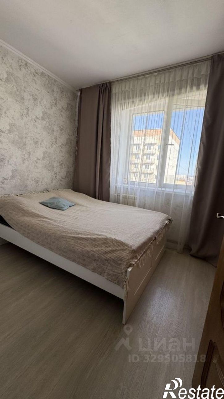 3-комн квартира улица Советской Армии, 121,  д. 121