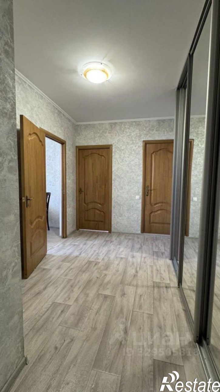 3-комн квартира улица Советской Армии, 121,  д. 121