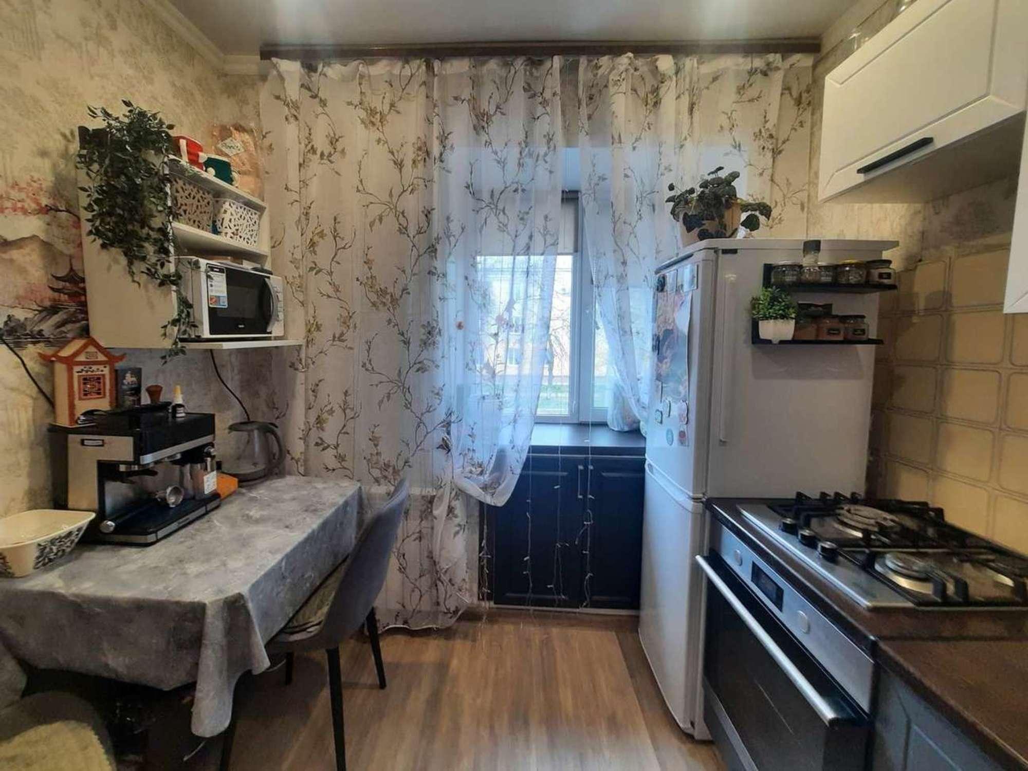 Купить квартиру за 2 950 000 рублей на 1-й квартал, 4