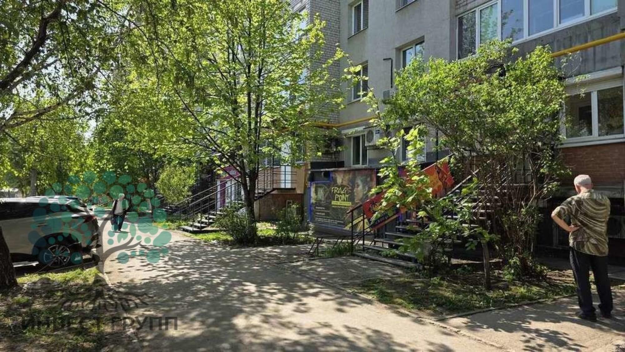 Купить торговое помещение за 5 690 000 рублей на Кромская улица, 4