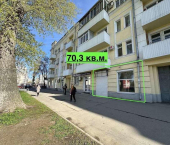 торговое помещение 70.3 кв м Урицкого улица, 2