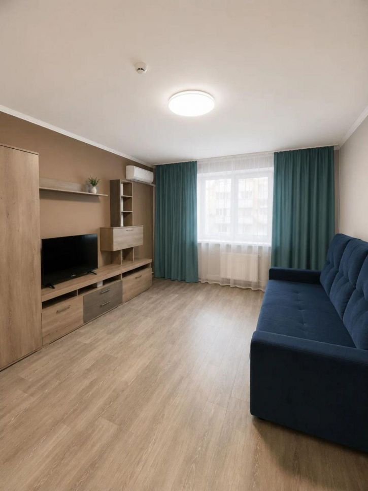 2-комн квартира Василия Татищева улица, 3