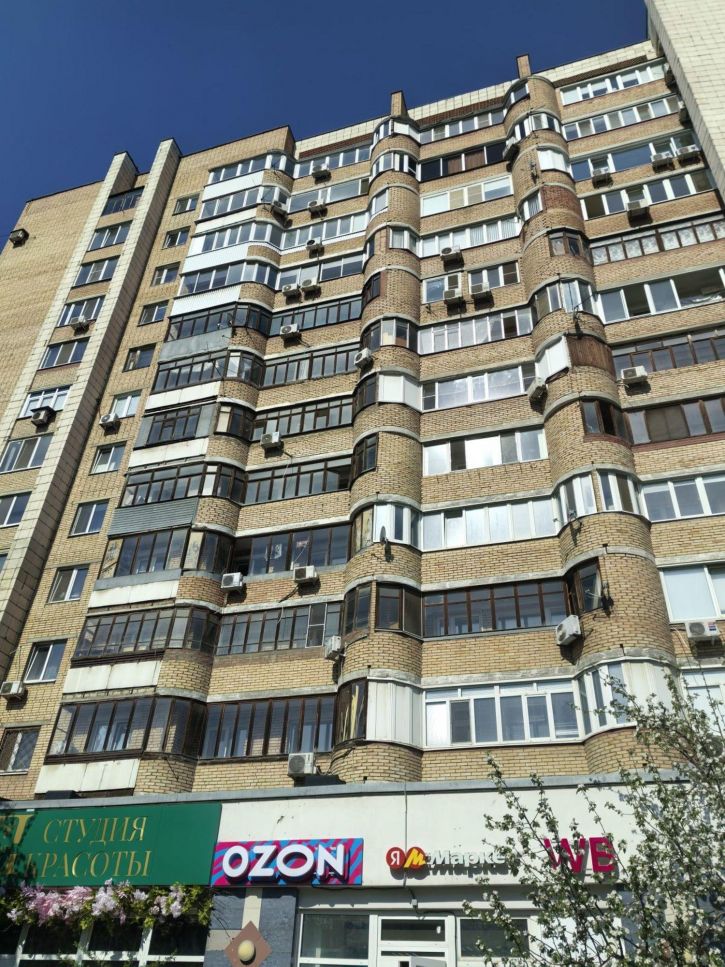 3-комн квартира Агибалова улица, 68