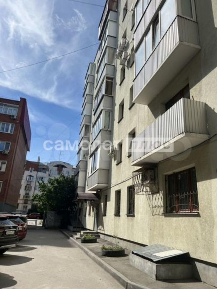 3-комн квартира Венцека улица, 111