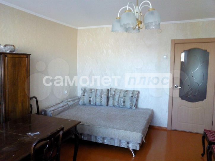 3-комн квартира Революционная улица, 79