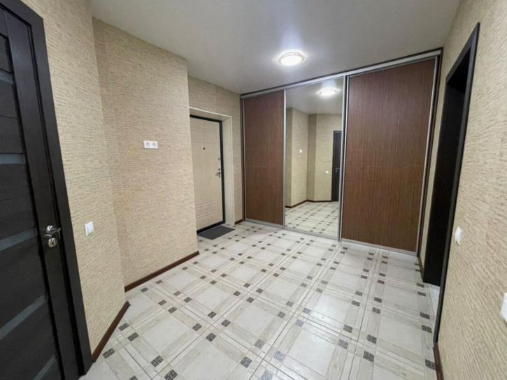1-комн квартира Луначарского улица, 5