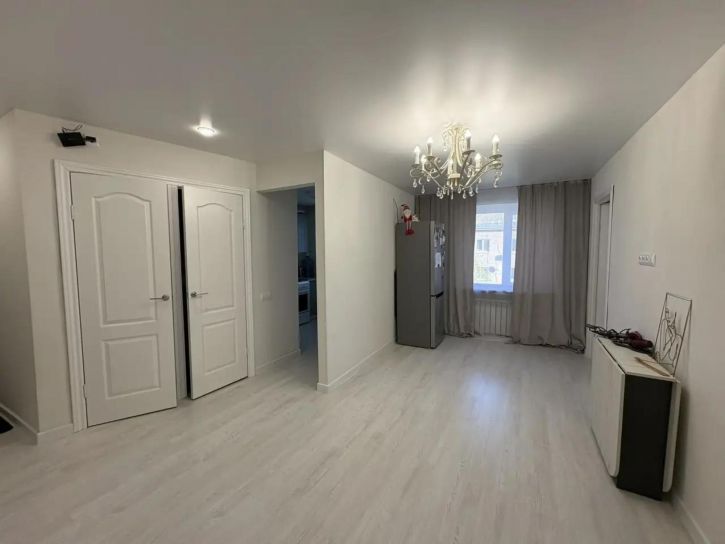 3-комн квартира Средне-Садовая улица, 42
