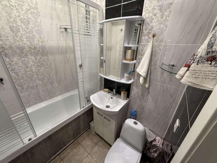 2-комн квартира Волжский проспект, 15а