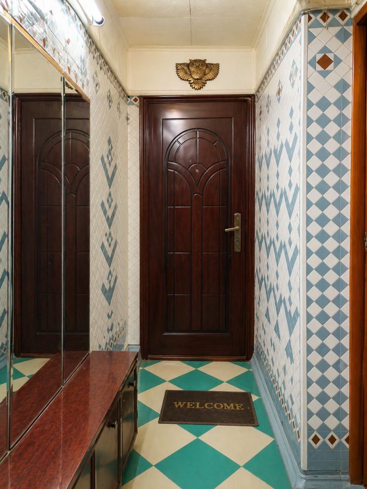 2-комн квартира Свободы улица, 228