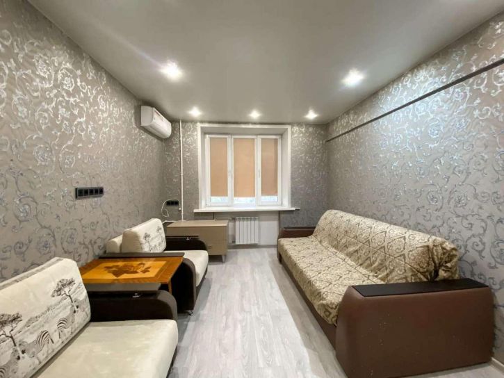 3-комн квартира Черемшанская улица, 102