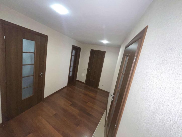 4-комн квартира Кромская улица, 4