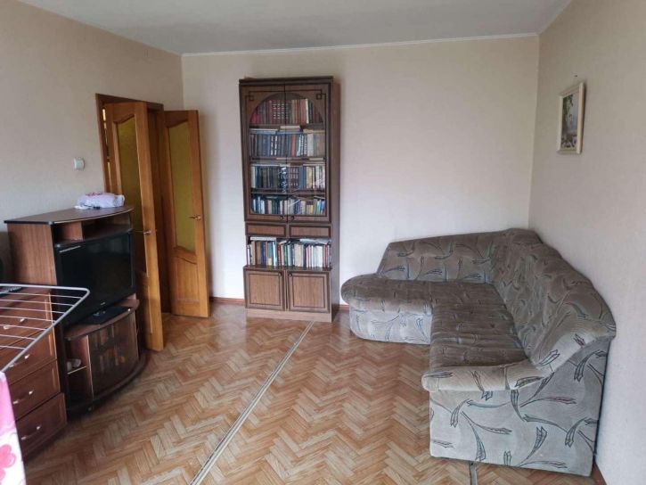 2-комн квартира Запорожская улица, 13